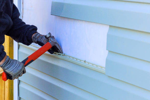 Reliable Siding Replacement contractor in Commerce City, CO by Creative Siding